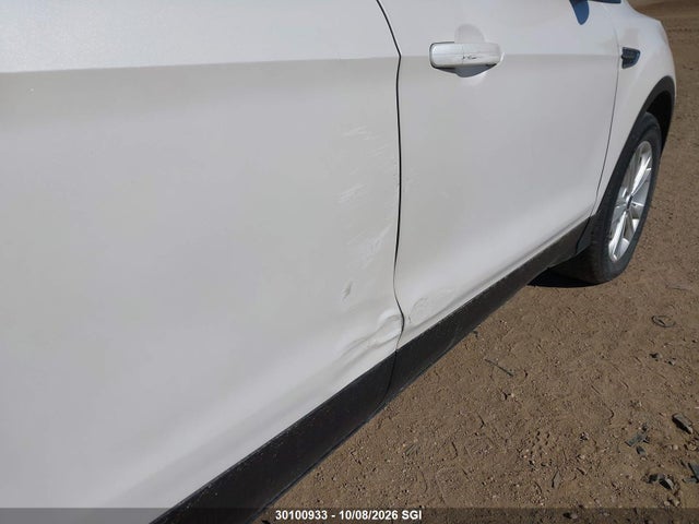 Ford ESCAPE SE 2018 1FMCU9GD9JUC65598 Image 16