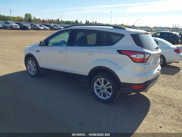 Ford ESCAPE SE 2018 1FMCU9GD9JUC65598 Image 3