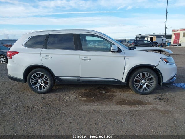 Продаж на аукціоні авто 2017 Mitsubishi Outlander Gt, vin: JA4JZ4AXXHZ609045, номер лоту: 30100934