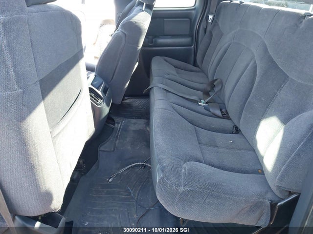 Продажа на аукционе авто 2000 Gmc New Sierra K1500, vin: 1GTEK19T4YZ367168, номер лота: 30090211