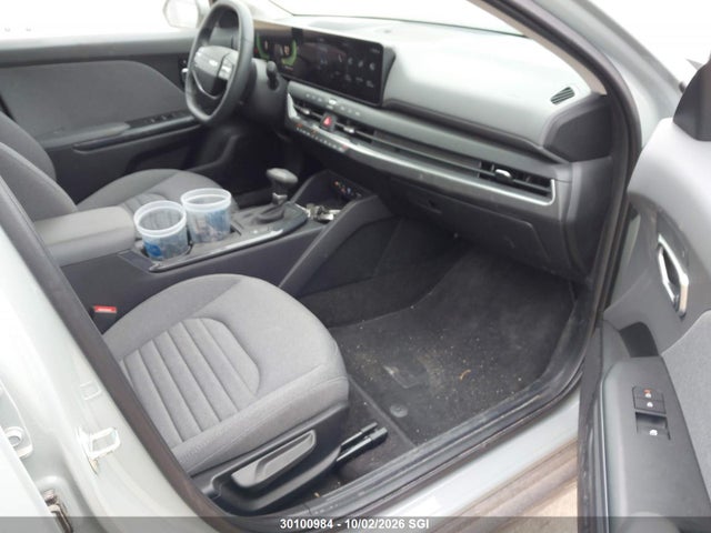 Продажа на аукционе авто 2025 Kia K4 Ex, vin: 3KPFU4DEXSE186135, номер лота: 30100984