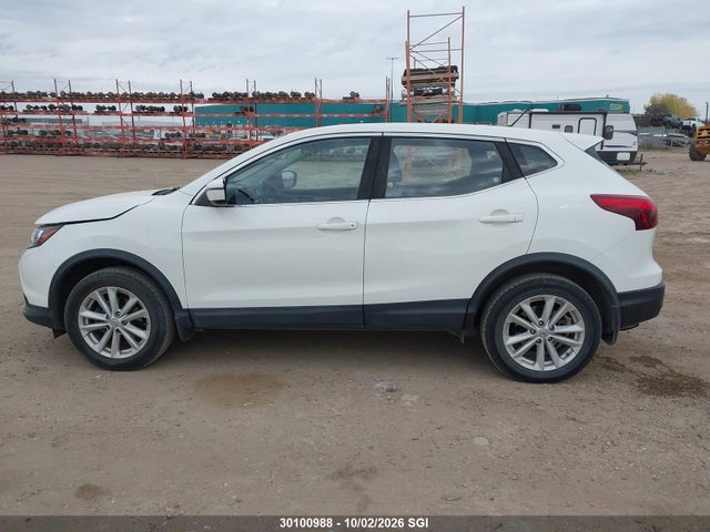 2018 Nissan Qashqai Sl Awd მანქანა იყიდება აუქციონზე, vin: JN1BJ1CR6JW281423, აუქციონის ნომერი: 30100988