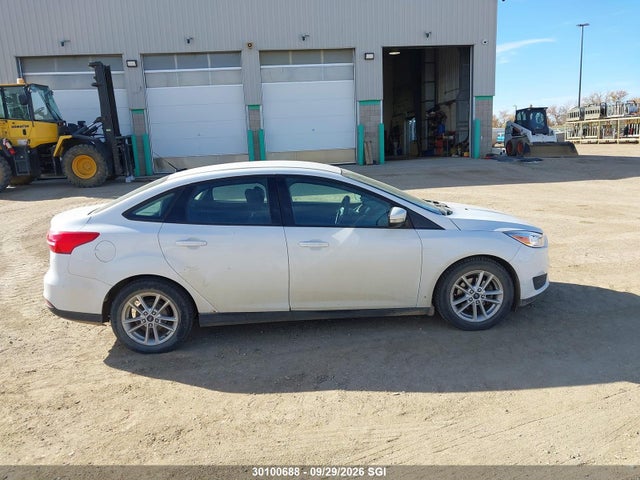 2015 Ford Focus Se მანქანა იყიდება აუქციონზე, vin: 1FADP3F25FL370526, აუქციონის ნომერი: 30100688