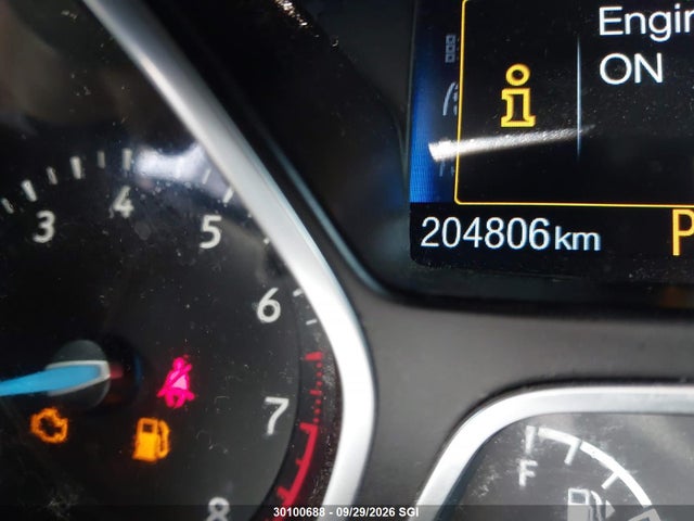 2015 Ford Focus Se მანქანა იყიდება აუქციონზე, vin: 1FADP3F25FL370526, აუქციონის ნომერი: 30100688