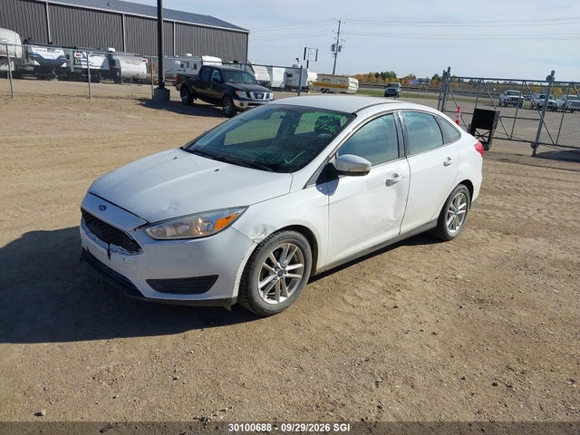 2015 Ford Focus Se მანქანა იყიდება აუქციონზე, vin: 1FADP3F25FL370526, აუქციონის ნომერი: 30100688