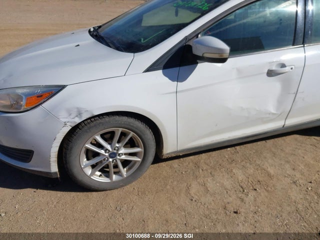 2015 Ford Focus Se მანქანა იყიდება აუქციონზე, vin: 1FADP3F25FL370526, აუქციონის ნომერი: 30100688