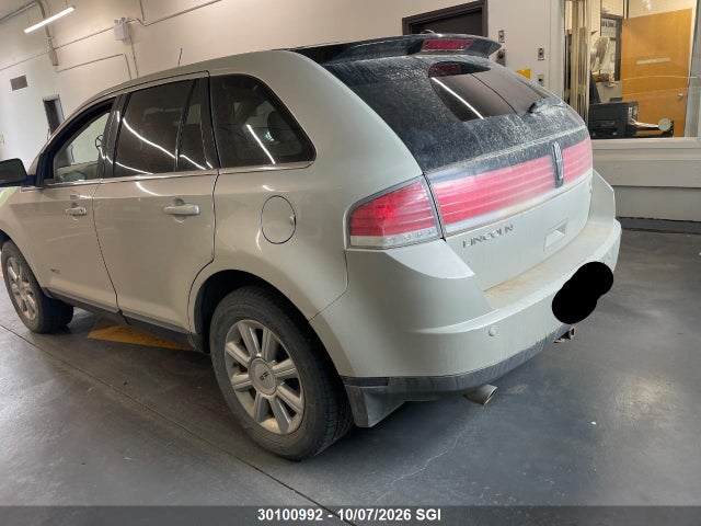 2007 Lincoln Mkx მანქანა იყიდება აუქციონზე, vin: 2LMDU88C87BJ30233, აუქციონის ნომერი: 30100992