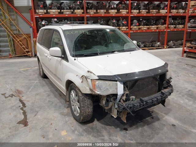 30099956 :رقم المزاد ، 2C4RC1BGXDR704877 vin ، 2013 Chrysler Town & Country Touring مزاد بيع