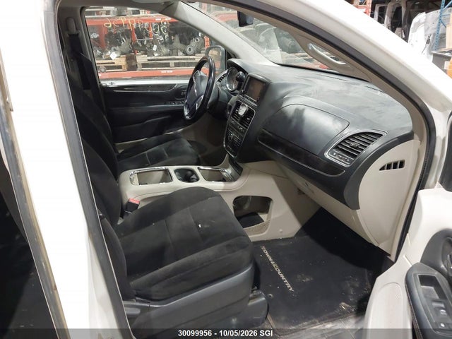 30099956 :رقم المزاد ، 2C4RC1BGXDR704877 vin ، 2013 Chrysler Town & Country Touring مزاد بيع