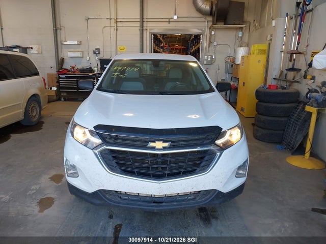 Chevrolet EQUINOX LS 2018 2GNAXREV2J6258965 Image 13