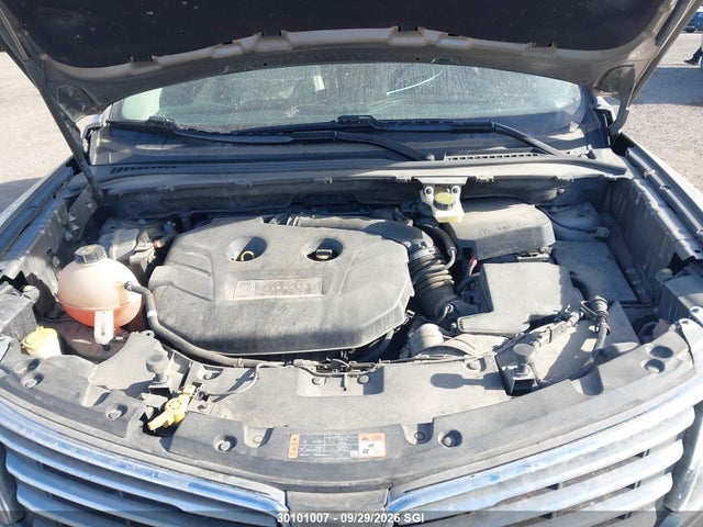 2017 Lincoln Mkc Reserve მანქანა იყიდება აუქციონზე, vin: 5LMTJ3DH3HUL67872, აუქციონის ნომერი: 30101007