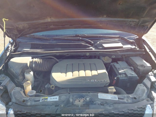 2C4RDGBG6ER307930 Dodge Grand Caravan Se