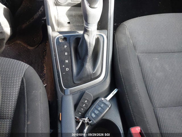 Продаж на аукціоні авто 2019 Hyundai Accent Se/sel, vin: 3KPC25A3XKE045826, номер лоту: 30101016