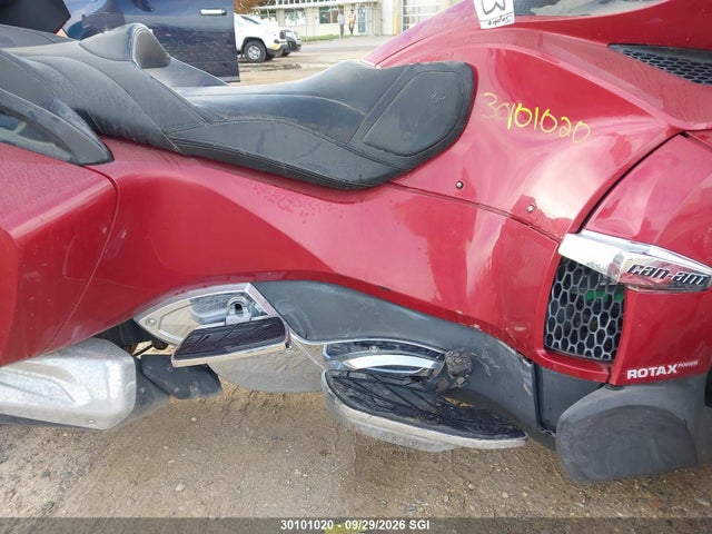 2BXNBDD22GV001001 Can-Am Spyder Roadster Rt/rt-s/ltd/sp Series