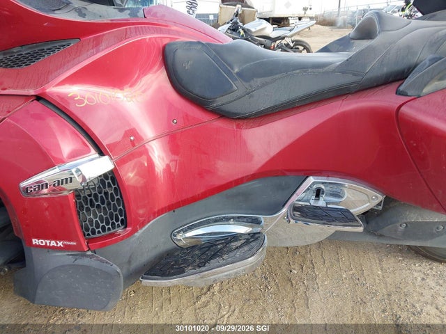 2BXNBDD22GV001001 Can-Am Spyder Roadster Rt/rt-s/ltd/sp Series