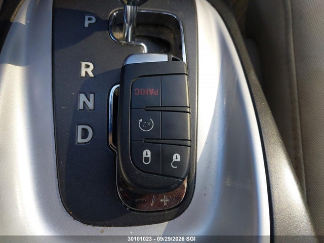 Продажа на аукционе авто 2012 Dodge Journey Sxt, vin: 3C4PDCCG2CT153676, номер лота: 30101023