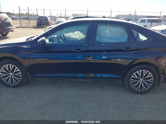 30099888 :رقم المزاد ، 3VWE57BU0KM130681 vin ، 2019 Volkswagen Jetta Sel مزاد بيع