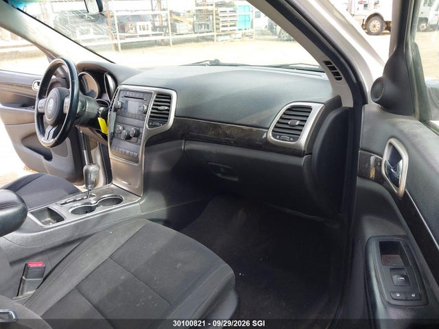 2011 Jeep Grand Cherokee Laredo მანქანა იყიდება აუქციონზე, vin: 1J4RR4GG4BC525338, აუქციონის ნომერი: 30100821