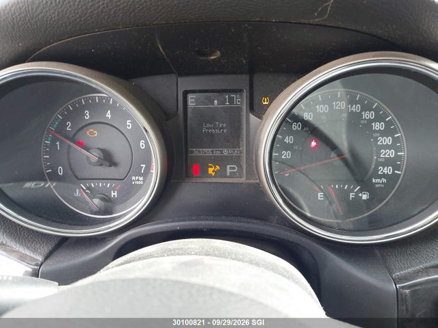 2011 Jeep Grand Cherokee Laredo მანქანა იყიდება აუქციონზე, vin: 1J4RR4GG4BC525338, აუქციონის ნომერი: 30100821