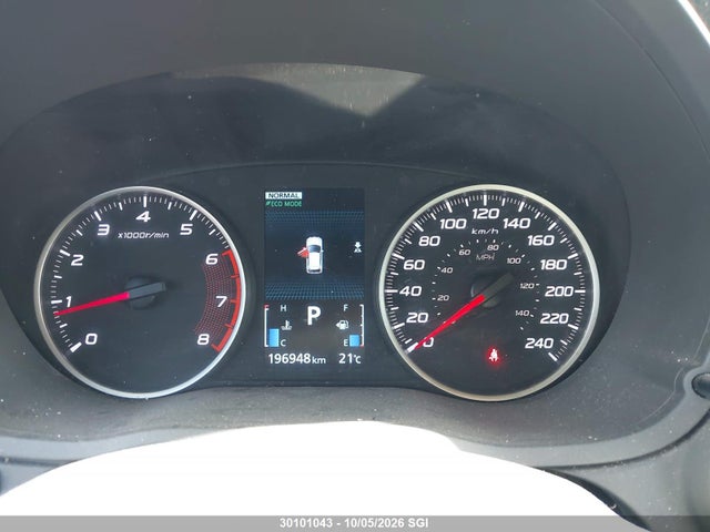 30101043 :رقم المزاد ، JA4ATUAA9NZ602998 vin ، 2022 Mitsubishi Eclipse Cross Es مزاد بيع