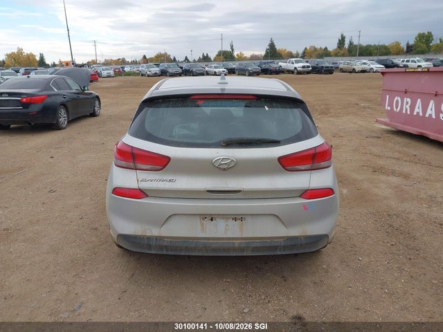 Продаж на аукціоні авто 2019 Hyundai Elantra Gt, vin: KMHH35LE7KU105995, номер лоту: 30100141