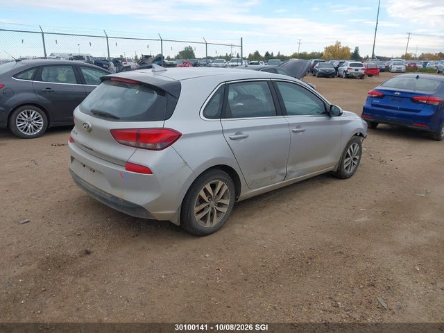 Продаж на аукціоні авто 2019 Hyundai Elantra Gt, vin: KMHH35LE7KU105995, номер лоту: 30100141