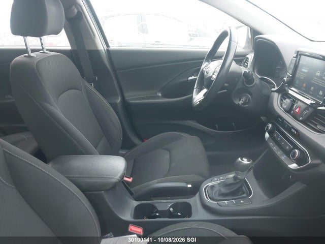 Продаж на аукціоні авто 2019 Hyundai Elantra Gt, vin: KMHH35LE7KU105995, номер лоту: 30100141