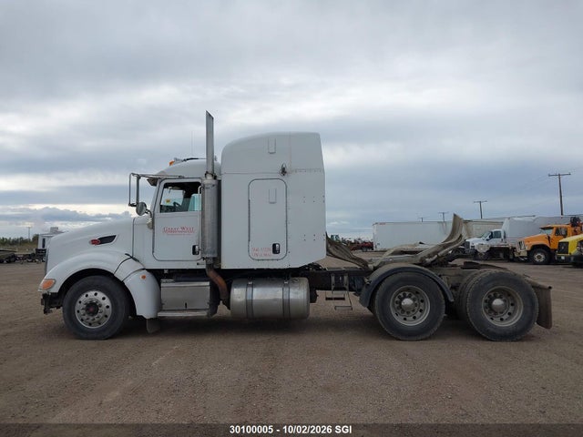 Продажа на аукционе авто 2008 Peterbilt 386, vin: 1XPHD49X58D755615, номер лота: 30100005