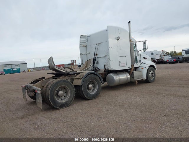 Продажа на аукционе авто 2008 Peterbilt 386, vin: 1XPHD49X58D755615, номер лота: 30100005