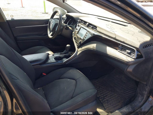 Toyota CAMRY LE 2020 4T1C31AK3LU519966 Image 5