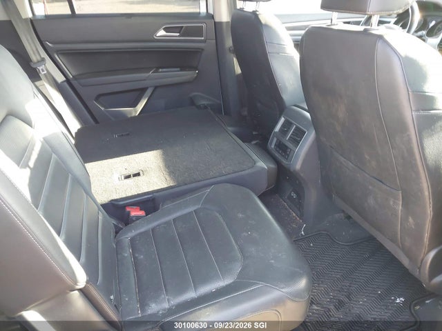 30100630 :رقم المزاد ، 1V2MR2CA0KC571415 vin ، 2019 Volkswagen Atlas Sel مزاد بيع