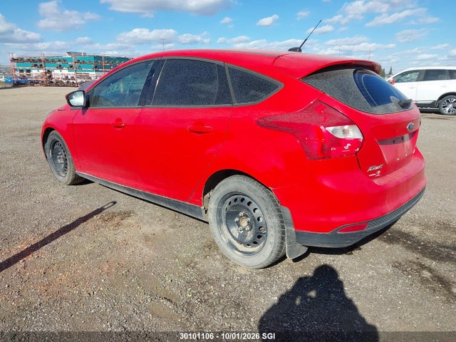 2013 Ford Focus Se მანქანა იყიდება აუქციონზე, vin: 1FADP3K28DL140563, აუქციონის ნომერი: 30101106
