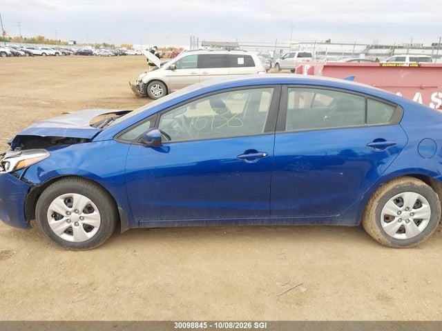 KIA FORTE LX 2018 3KPFK4A72JE201415 Image 13