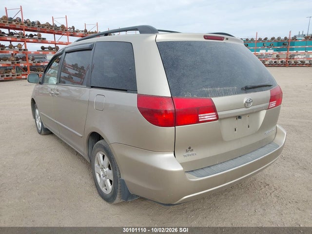 2004 Toyota Sienna Ce/le მანქანა იყიდება აუქციონზე, vin: 5TDZA23C34S137586, აუქციონის ნომერი: 30101110