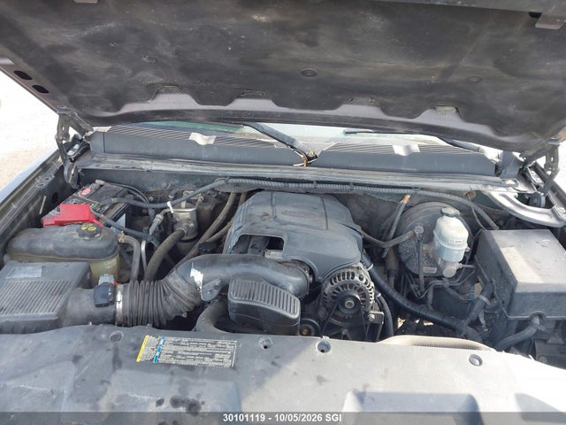 30101119 :رقم المزاد ، 3GCPKSE38BG121350 vin ، 2011 Chevrolet Silverado K1500 Lt مزاد بيع