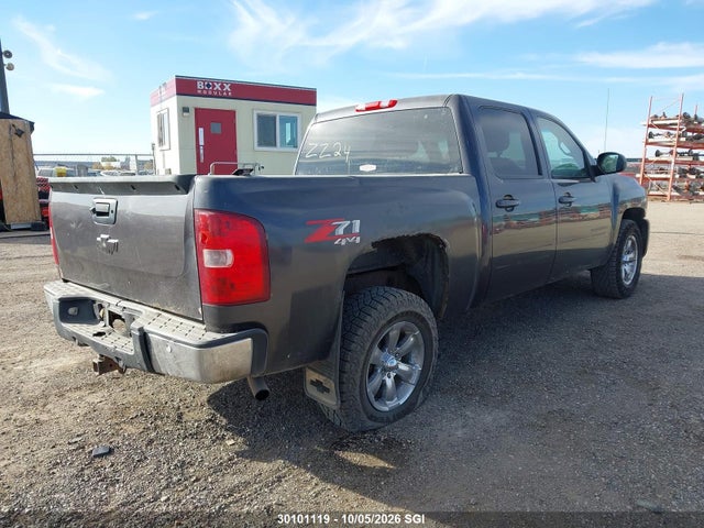 30101119 :رقم المزاد ، 3GCPKSE38BG121350 vin ، 2011 Chevrolet Silverado K1500 Lt مزاد بيع
