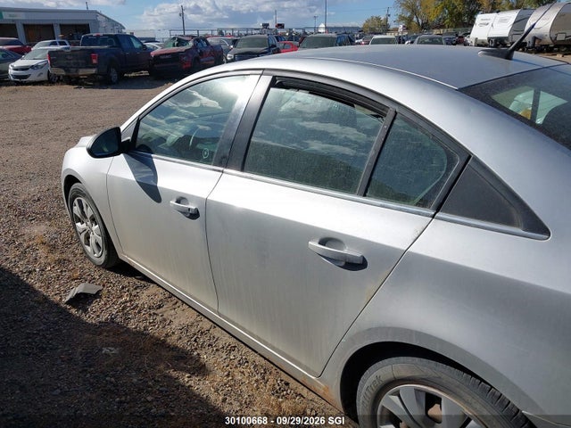 30100668 :رقم المزاد ، 1G1PB5SH4C7112958 vin ، 2012 Chevrolet Cruze Ls مزاد بيع