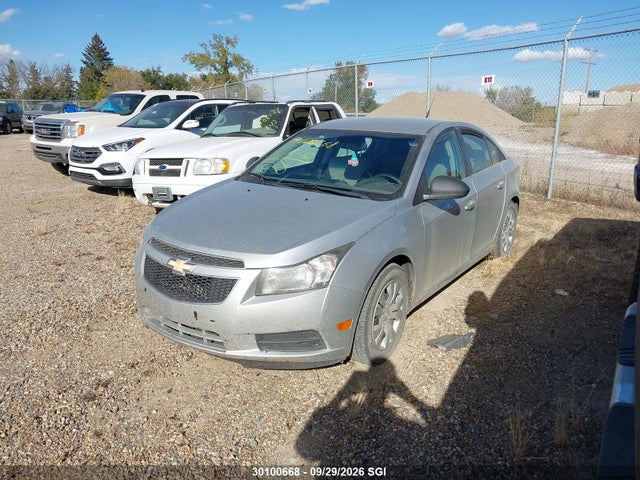 30100668 :رقم المزاد ، 1G1PB5SH4C7112958 vin ، 2012 Chevrolet Cruze Ls مزاد بيع