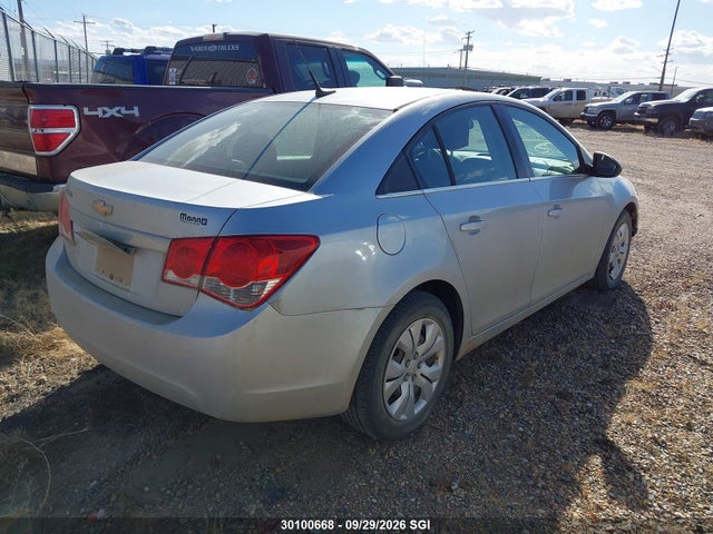 30100668 :رقم المزاد ، 1G1PB5SH4C7112958 vin ، 2012 Chevrolet Cruze Ls مزاد بيع