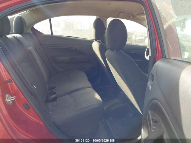 30101120 :رقم المزاد ، ML32F3FJ5KHF02506 vin ، 2019 Mitsubishi Mirage G4 Es مزاد بيع