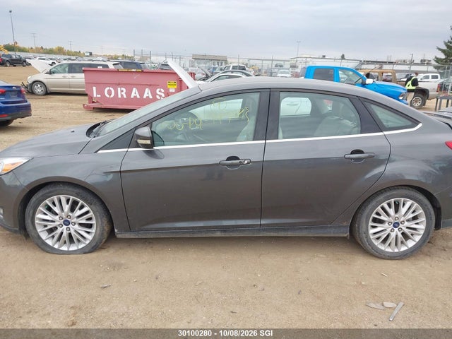 Ford Focus Titanium 2015 1FADP3J21FL211767 Image 13