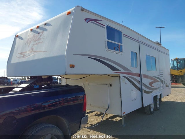 2003 Triple E Canada Ltd Topaz მანქანა იყიდება აუქციონზე, vin: 2TP242DB53W018089, აუქციონის ნომერი: 30101122