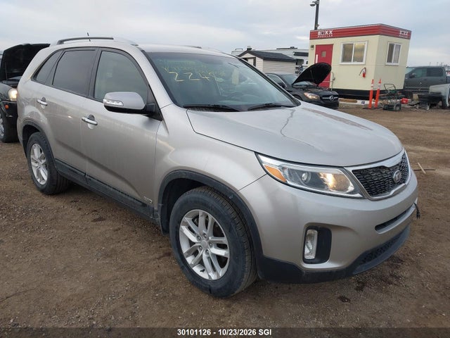 KIA SORENTO LX 2014 5XYKTDA79EG473609 main image