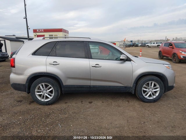 KIA SORENTO LX 2014 5XYKTDA79EG473609 Image 14