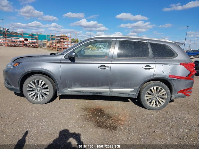 Mitsubishi Outlander Es 2020 JA4AZ2A39LZ615266 Image 13