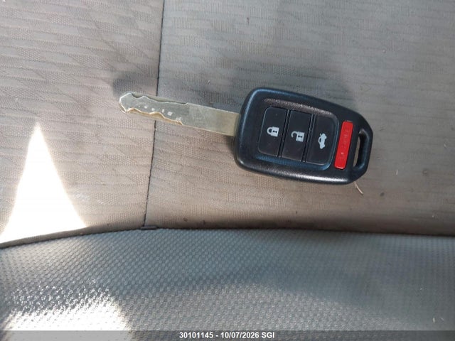 Продажа на аукционе авто 2015 Honda Civic Lx, vin: 2HGFB2F4XFH021163, номер лота: 30101145