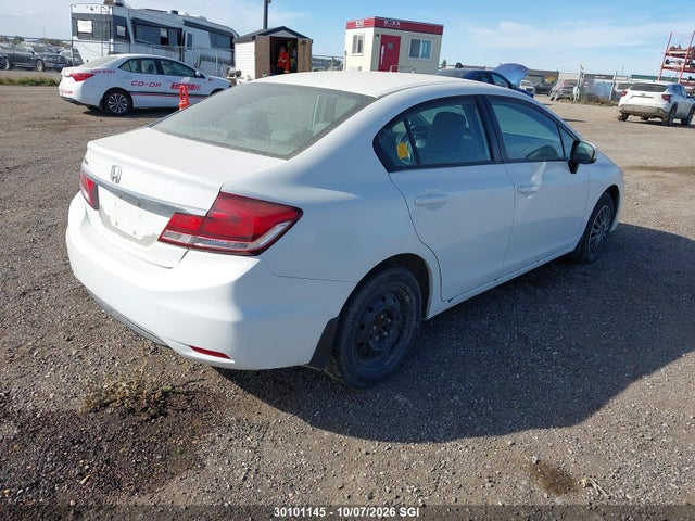 Продажа на аукционе авто 2015 Honda Civic Lx, vin: 2HGFB2F4XFH021163, номер лота: 30101145