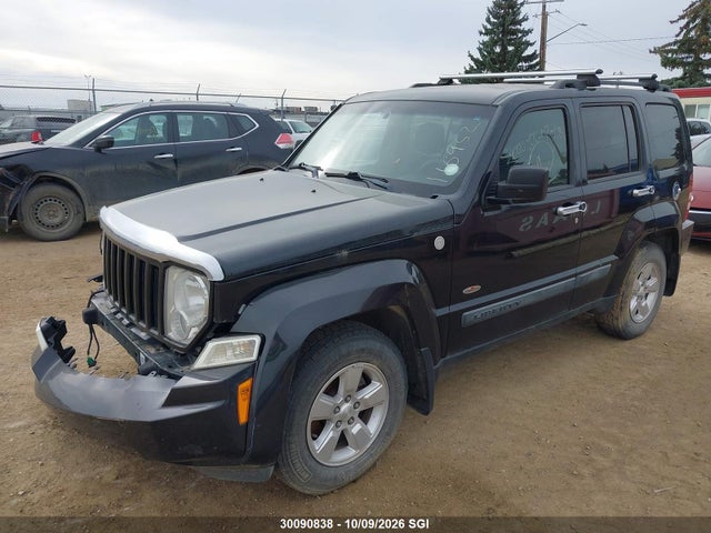 30090838 :رقم المزاد ، 1J4PN2GK3AW116952 vin ، 2010 Jeep Liberty Sport مزاد بيع
