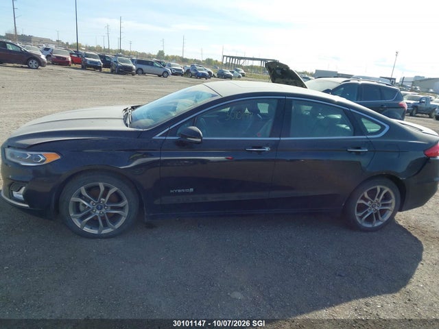 2019 Ford Fusion Titanium მანქანა იყიდება აუქციონზე, vin: 3FA6P0RU7KR277541, აუქციონის ნომერი: 30101147