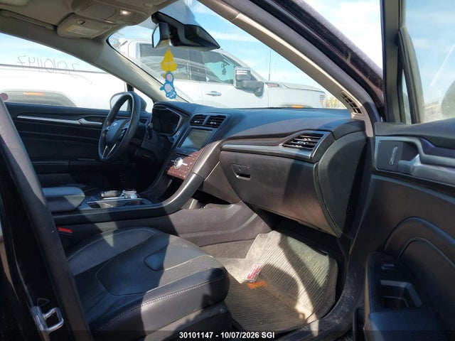 2019 Ford Fusion Titanium მანქანა იყიდება აუქციონზე, vin: 3FA6P0RU7KR277541, აუქციონის ნომერი: 30101147